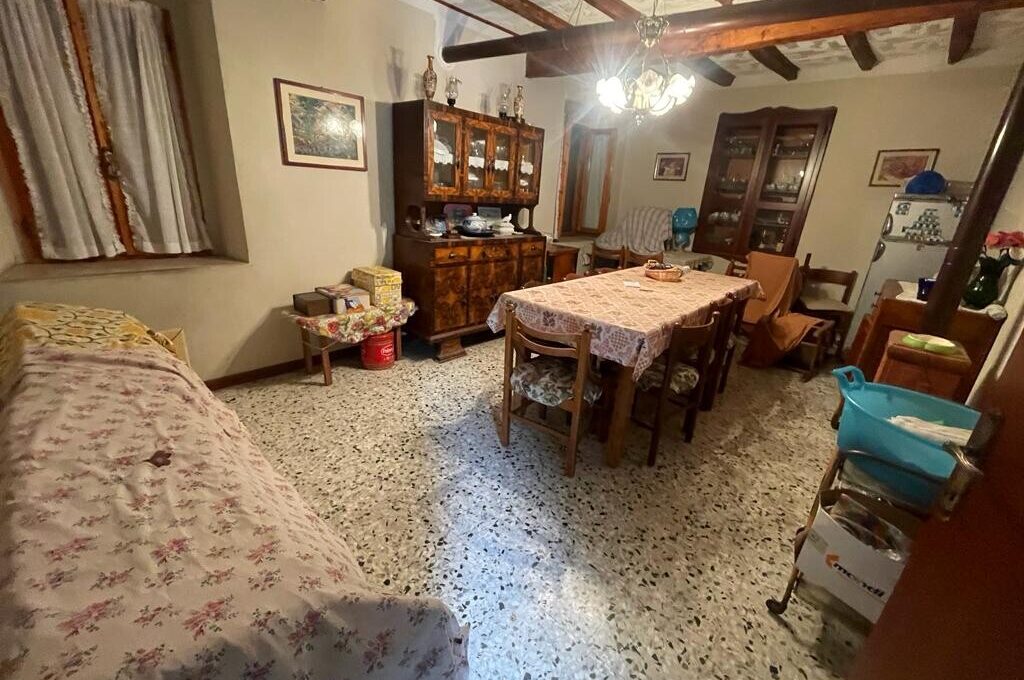 Casa Indipendente Baiso LUGO