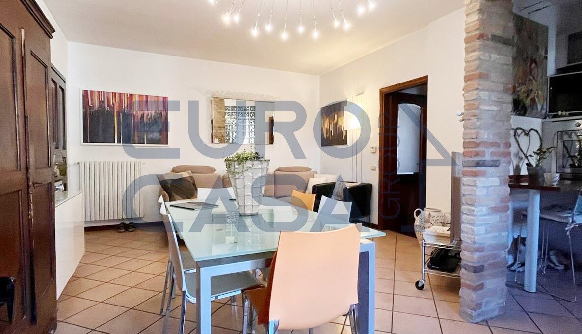 Appartamento Castellarano Tressano