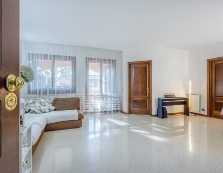 Appartamento Castelnuovo Rangone Montale