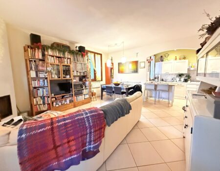 Villetta a Schiera Fiorano Modenese Spezzano