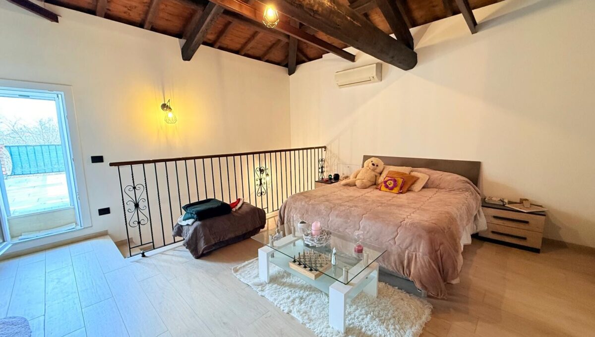 Eurocasa_M-599_Villetta_Maranello-11