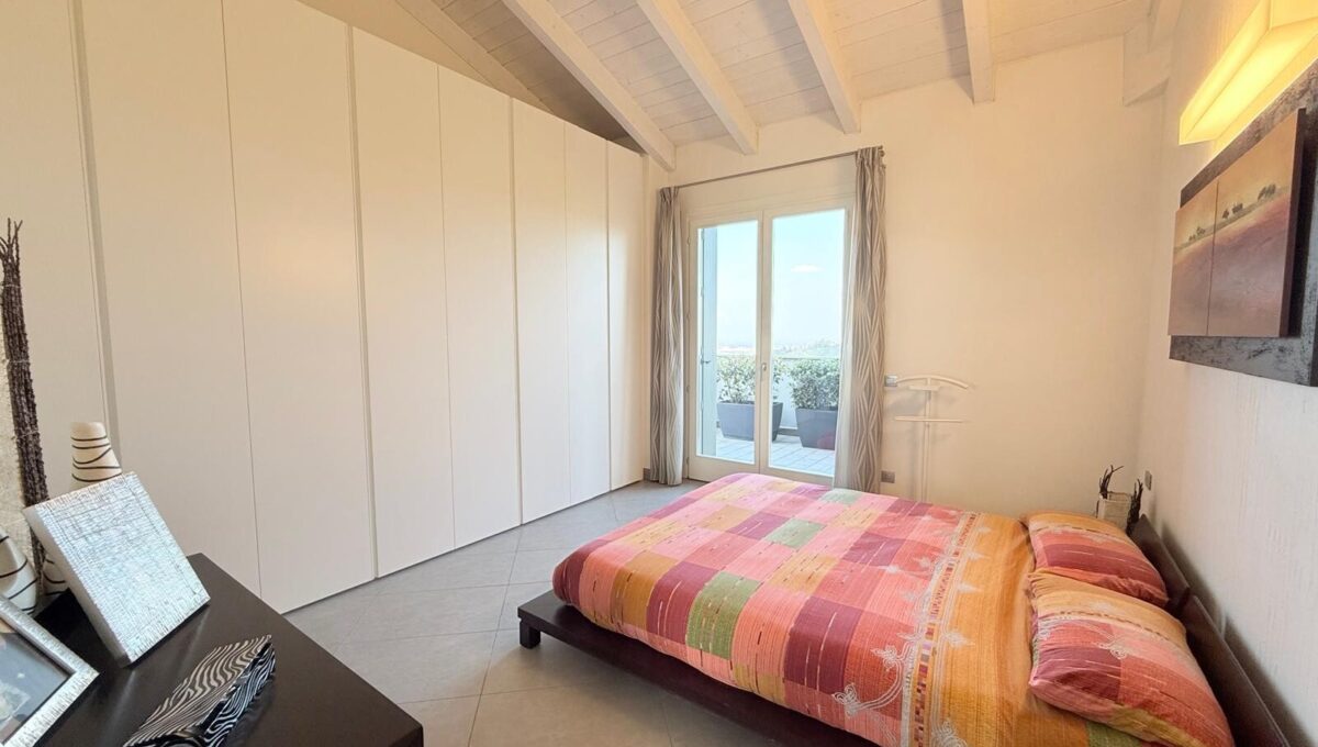 Eurocasa_M-603_Attico_Maranello-10