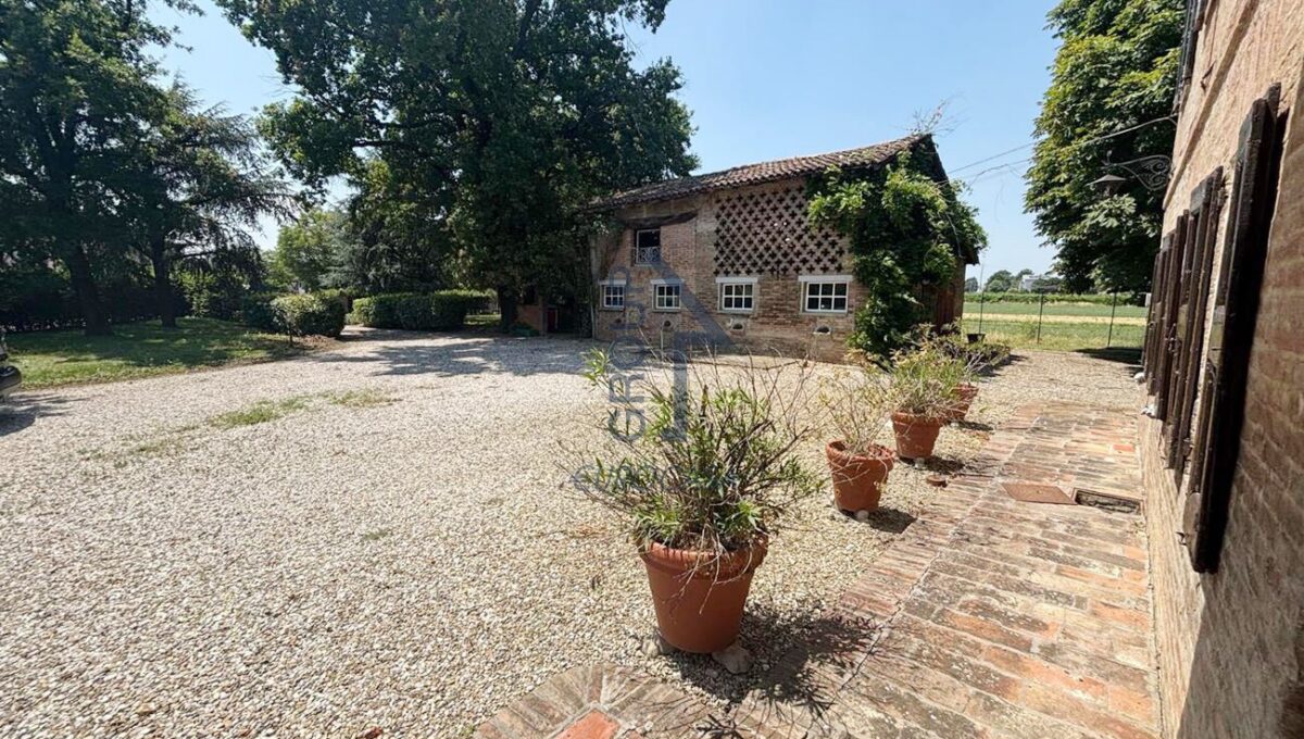 Rustico Formigine Corlo