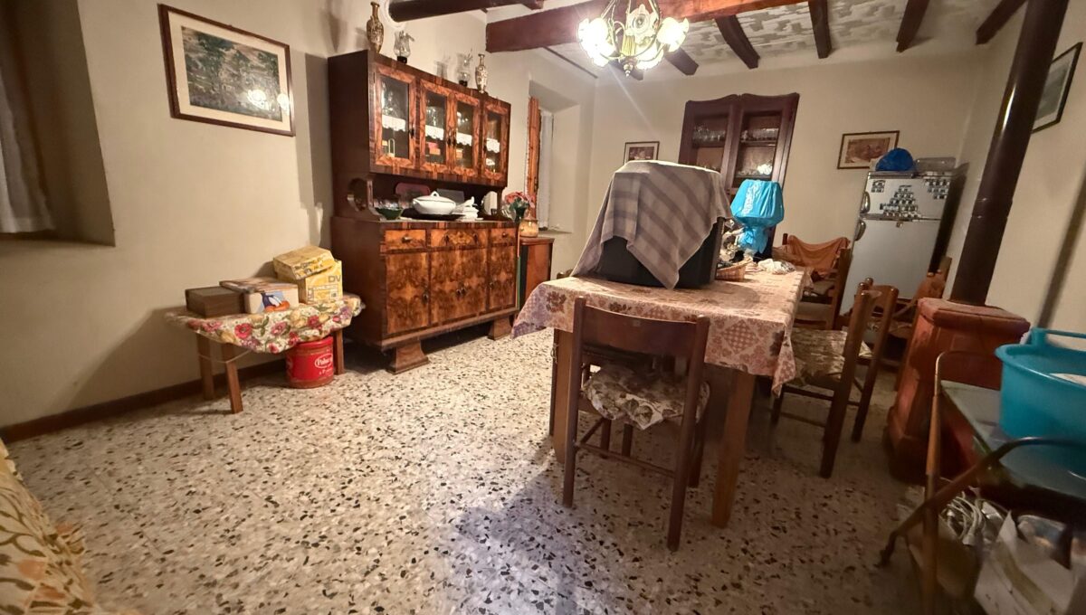 Eurocasa_A-348_Casa-Indipendente_Baiso-12