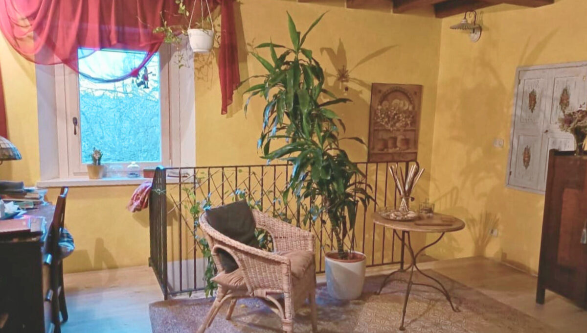 Porzione di Casa Serramazzoni Ricco'