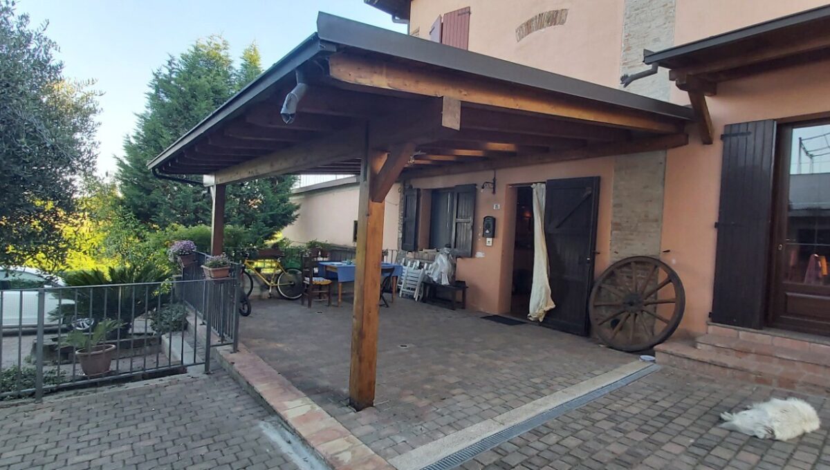 Porzione di Casa Maranello Maranello