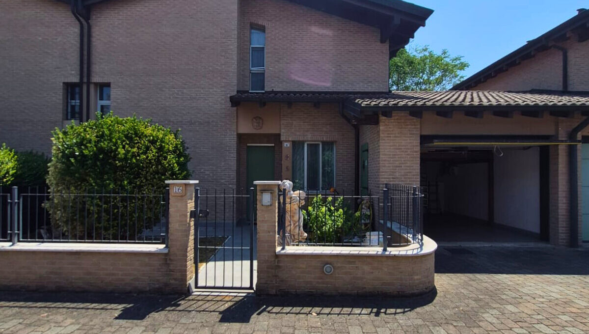 Villetta a Schiera Castelnuovo Rangone Cavidole