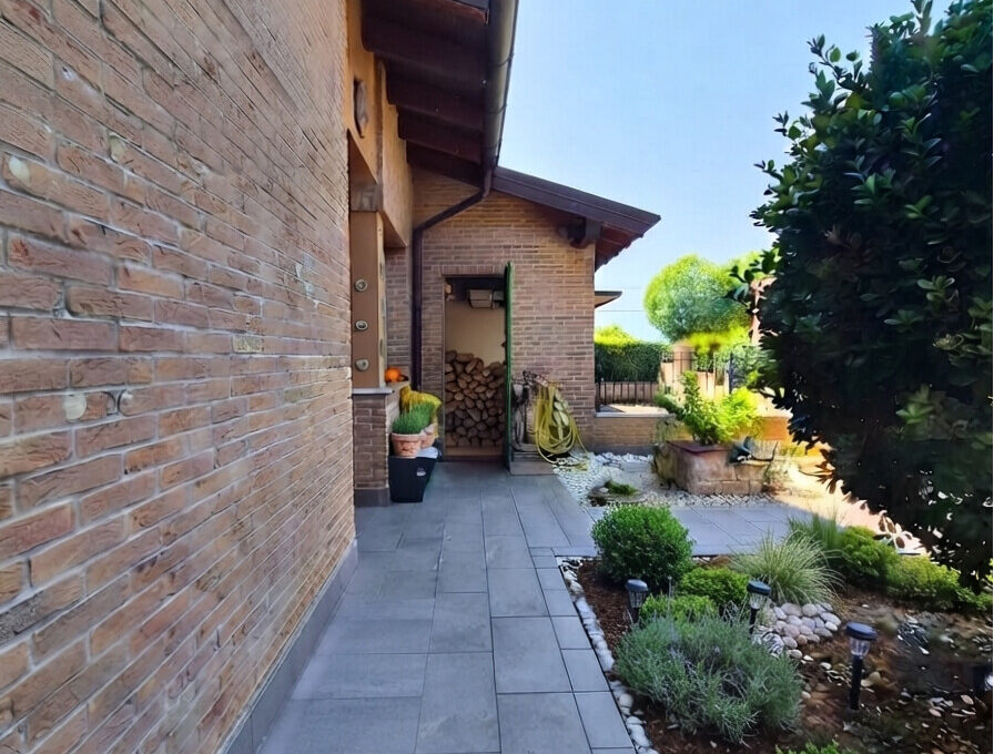 Villetta a Schiera Castelnuovo Rangone Cavidole